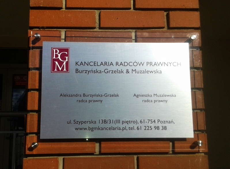 Szyldy i oznaczenia komunikacyjne poznań